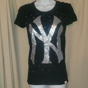 PINK Victoria's Secret Black Short Sleeve Tee with Silver NY Logo
